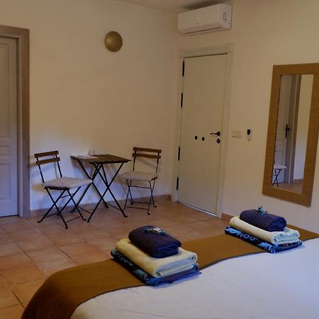 Vegan Guesthouse Finca Pereila Coín Eksteriør bilde